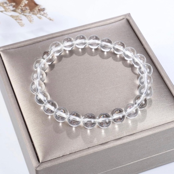 🆕New Clear Quartz 8mm Healing Gemstone Bracelet - Picture 1 of 2